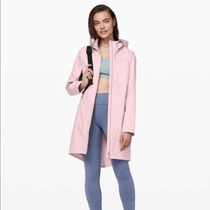 Lululemon rain rebel raincoat RARE